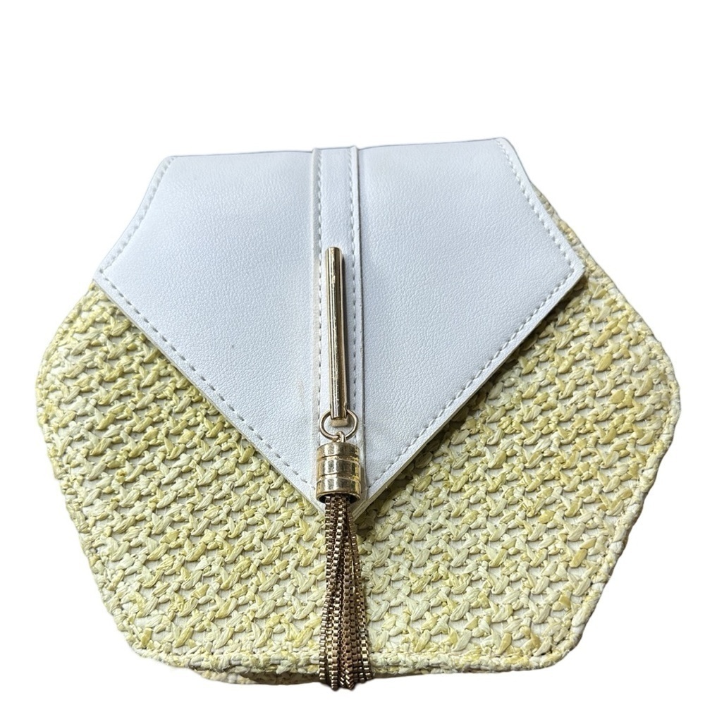 Small Purse (Used - Good Condition) - Picture 2 of 9